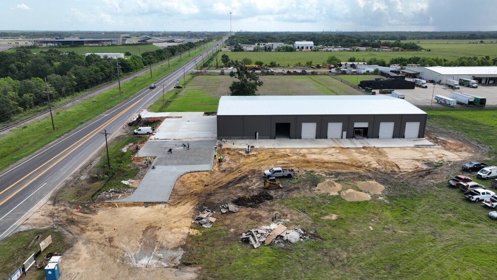 7385 Fannett Rd, Beaumont, TX for lease - Aerial - Image 2 of 5