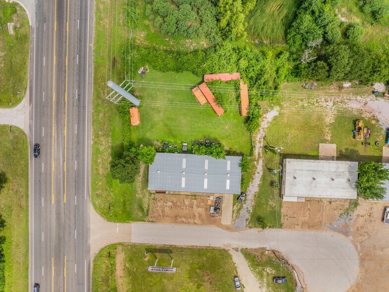 844 N Harvey Mitchell Pky, Bryan, TX à vendre - Aérien - Image 3 de 7