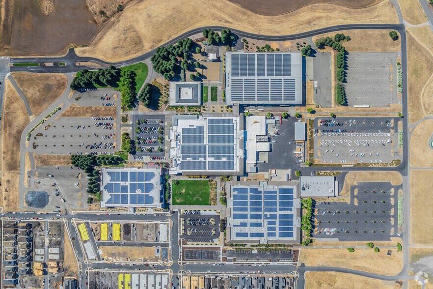 1400-1500 Valley House Dr, Rohnert Park, CA à louer - Aérien - Image 3 de 48