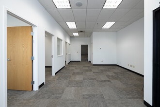2605 160th St W, Rosemount, MN for lease Interior Photo- Image 2 of 6