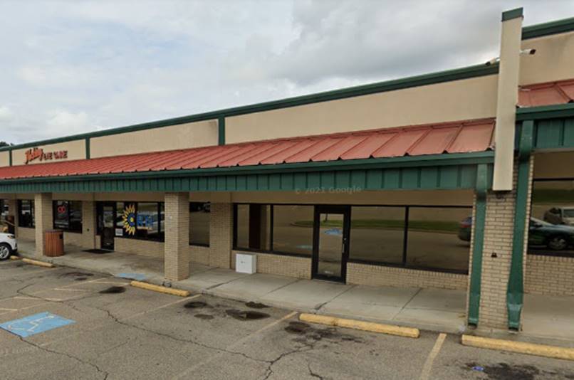 107 Plaza Dr, St Clairsville, OH à louer - Photo du bâtiment - Image 2 de 5