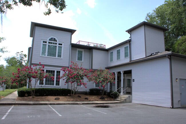 Plus de détails pour 660 E Jefferson St, Tallahassee, FL - Bureau à louer
