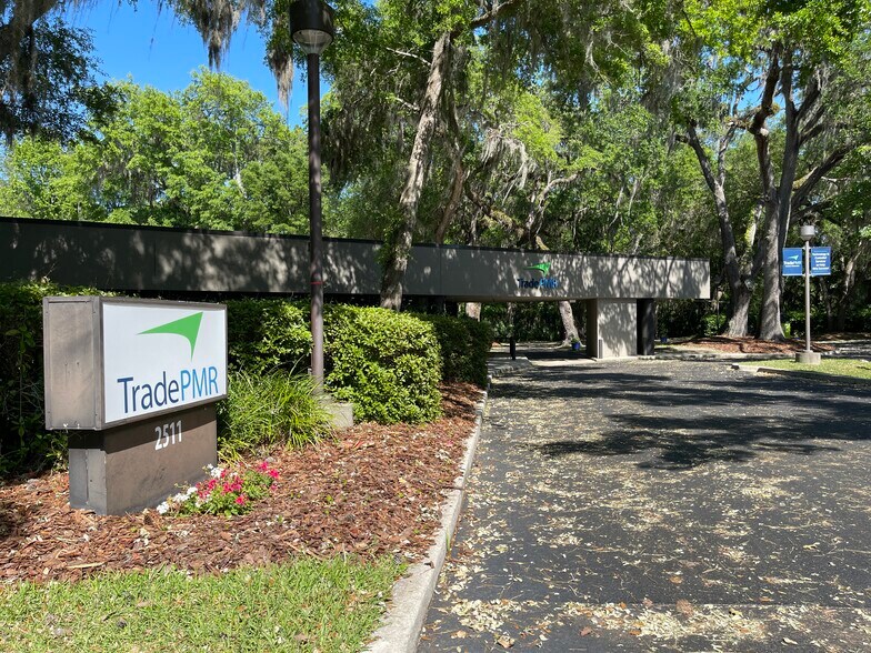 2511 NW 41st St, Gainesville, FL for sale - Building Photo - Image 2 of 16