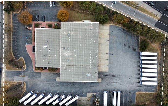 260 SE University Ave, Atlanta, GA for sale - Building Photo - Image 2 of 2