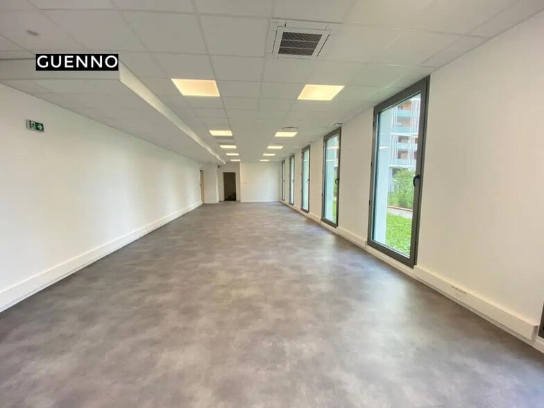 Bureau dans Cesson-Sévigné à louer - Photo intérieure - Image 1 de 2