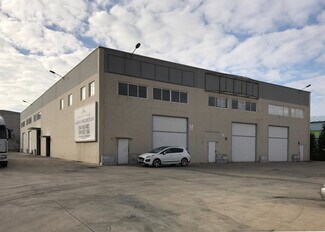 Plus de détails pour Calle Santo Domingo, 8, Alcalá de Henares - Industriel à louer