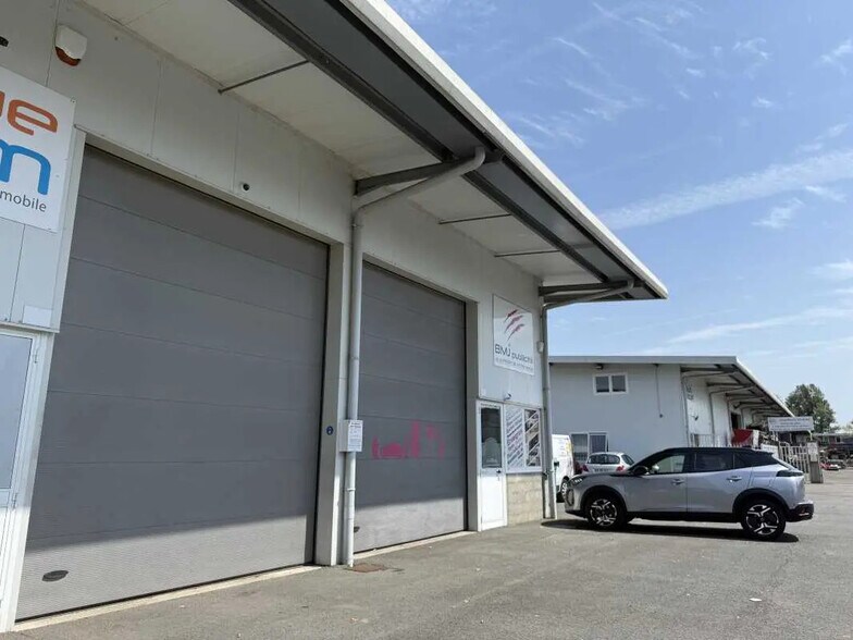 Flex dans Le Haillan à louer - Photo du bâtiment - Image 3 de 6