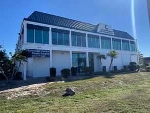 12751 S Cleveland Ave, Fort Myers, FL for lease Interior Photo- Image 2 of 23