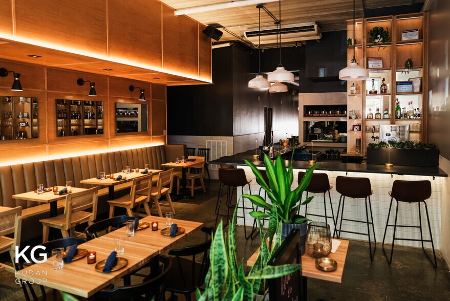 819 W Fulton St, Chicago, IL à louer - Photo intérieure - Image 3 de 9