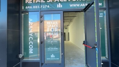 4529 47th St, Woodside, NY à louer - Vidéo sur l’inscription commerciale 