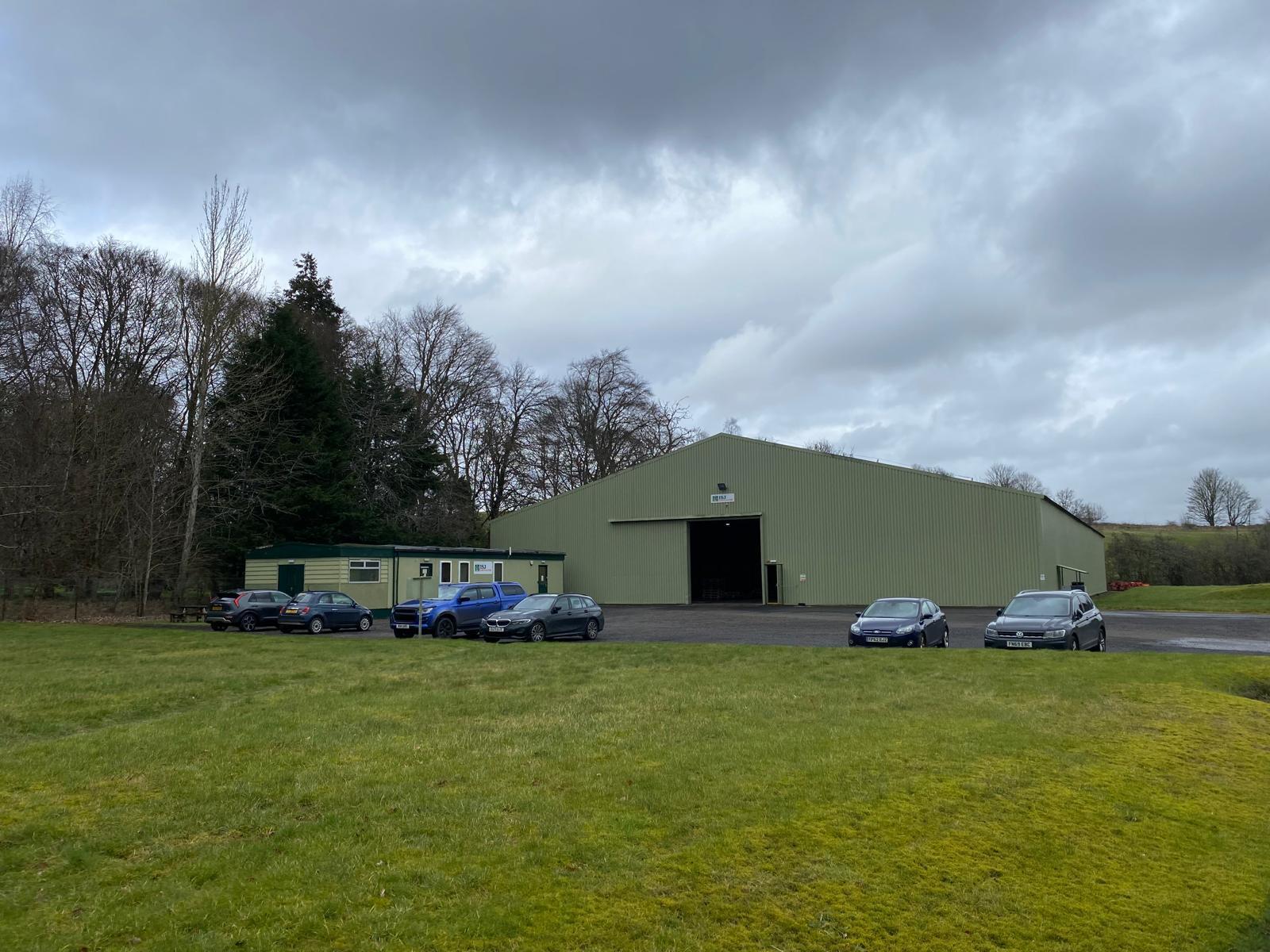 Almondbank, Almondbank for lease Primary Photo- Image 1 of 7