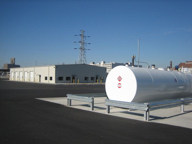 700 S Spring Ave, Saint Louis, MO for lease - Building Photo - Image 1 of 6