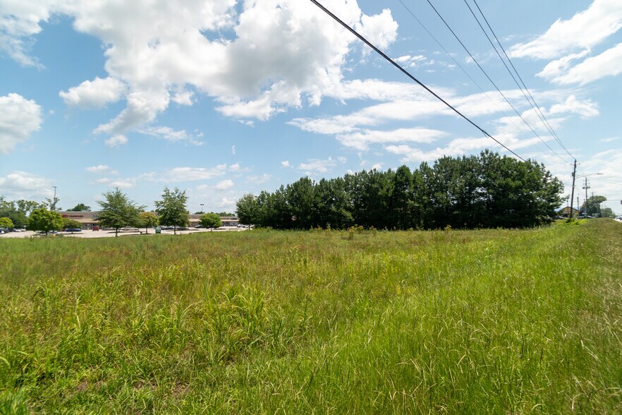 1000 Chesterfield Hwy, Cheraw, SC à vendre - Photo du bâtiment - Image 3 de 25