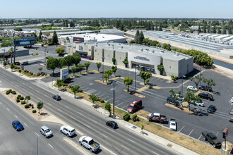 4150-4190 W Shaw Ave, Fresno, CA - Aérien  Vue de la carte