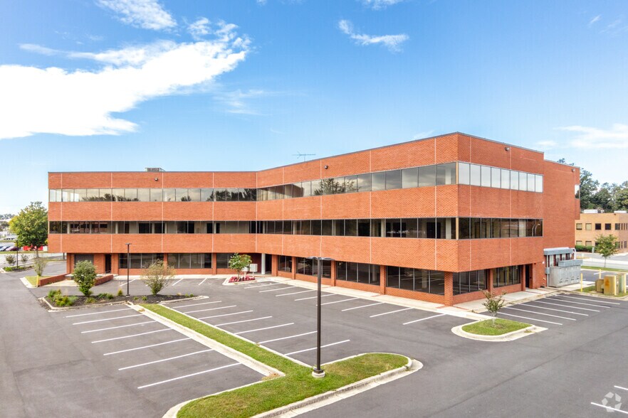 4 Taft Ct, Rockville, MD à vendre - Photo du bâtiment - Image 1 de 14