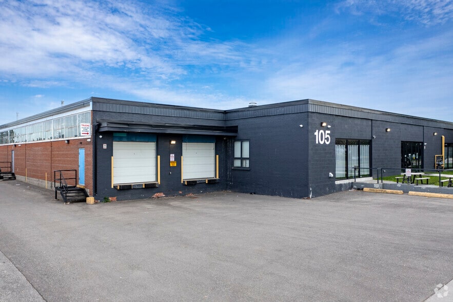 105-123 Bentworth Ave, Toronto, ON for sale - Primary Photo - Image 1 of 1