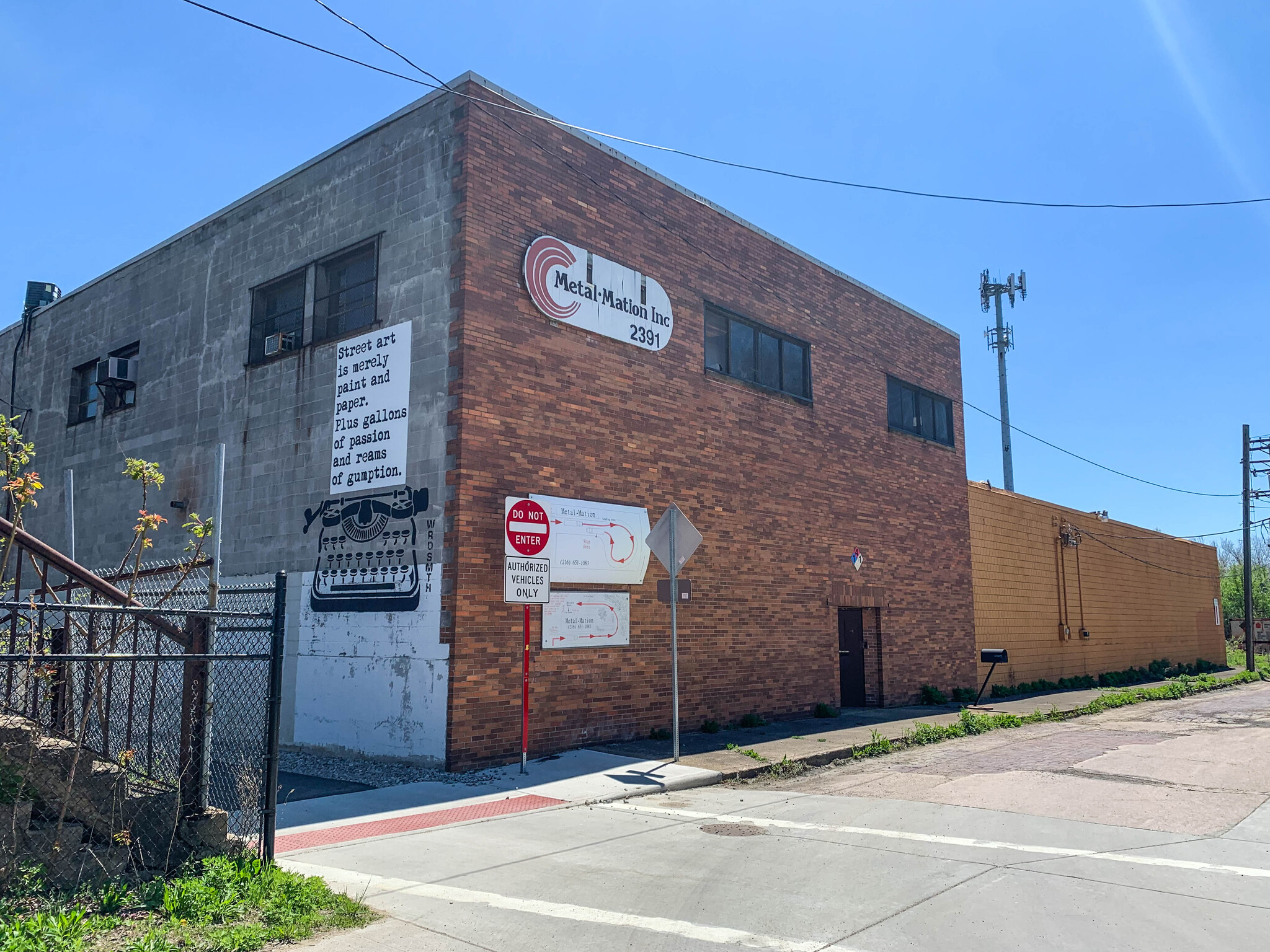 2385 W 38th St, Cleveland, OH for sale Building Photo- Image 1 of 1