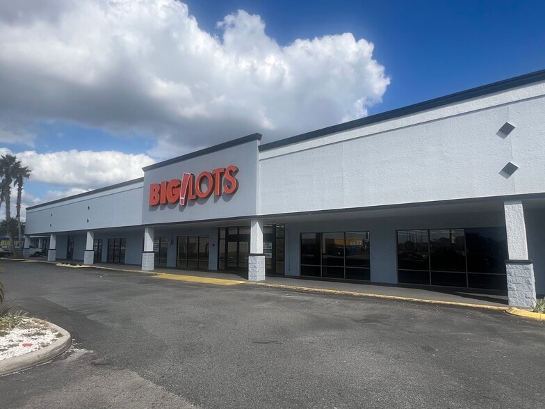 11836-11932 US Highway 19, Port Richey, FL for lease - Primary Photo - Image 1 of 13