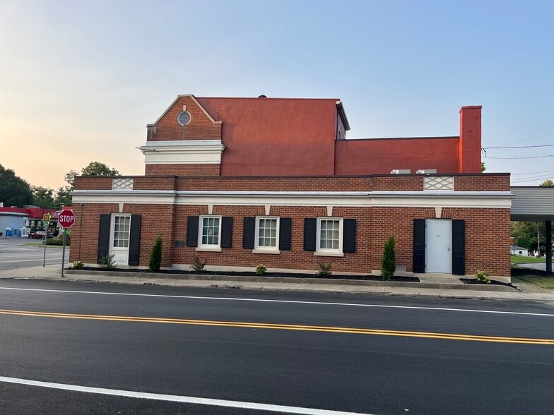 97 Glasgow St, Clyde, NY for lease - Building Photo - Image 3 of 6