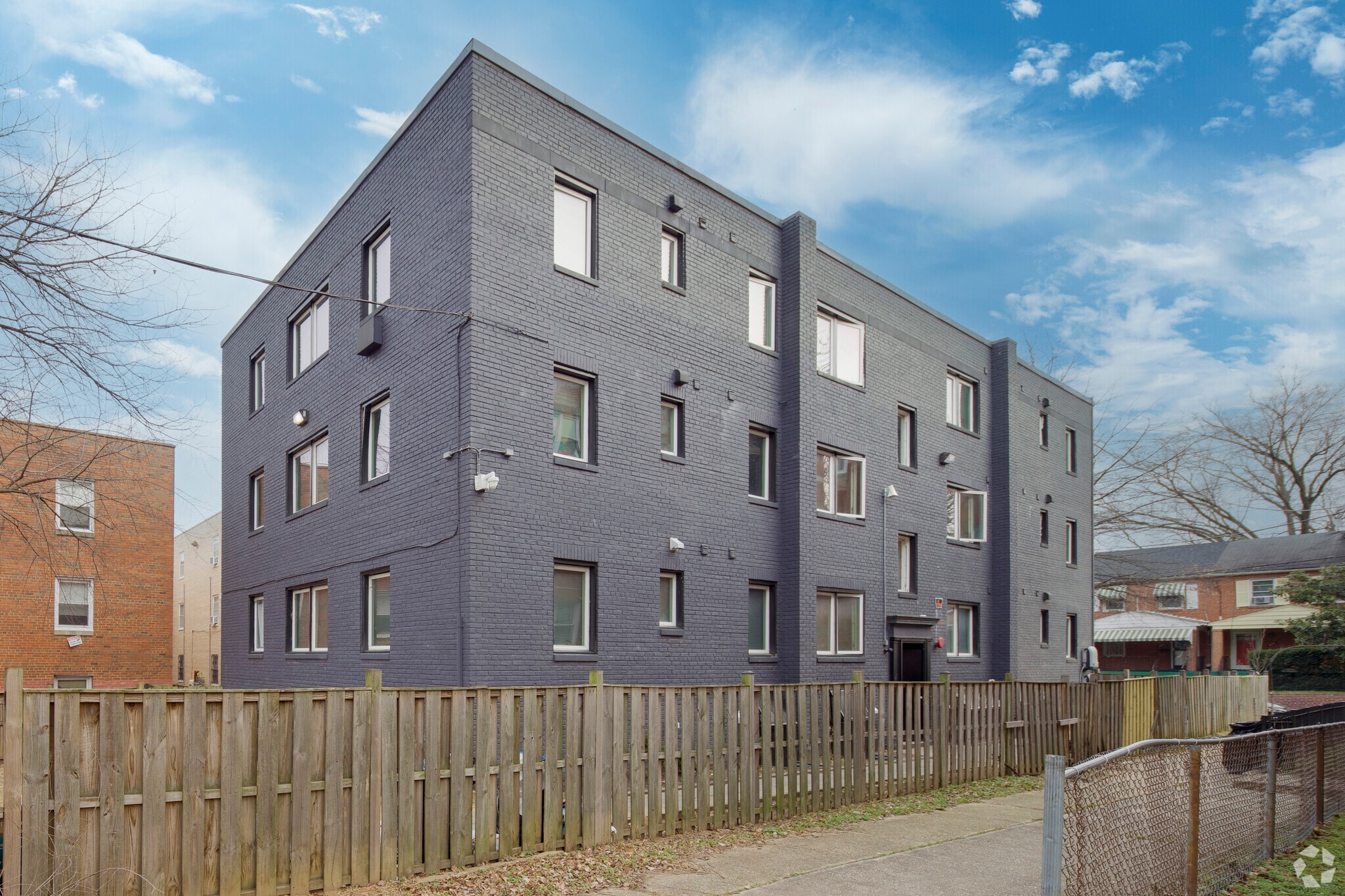 1907 18th St SE, Washington, DC for sale Primary Photo- Image 1 of 8