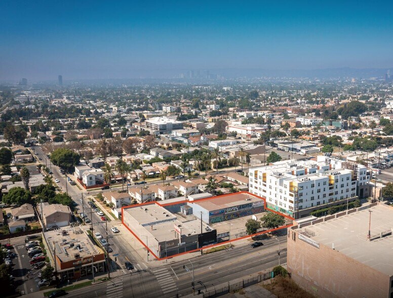 3501-3519 Crenshaw blvd, Los Angeles, CA à vendre - Photo principale - Image 1 de 9