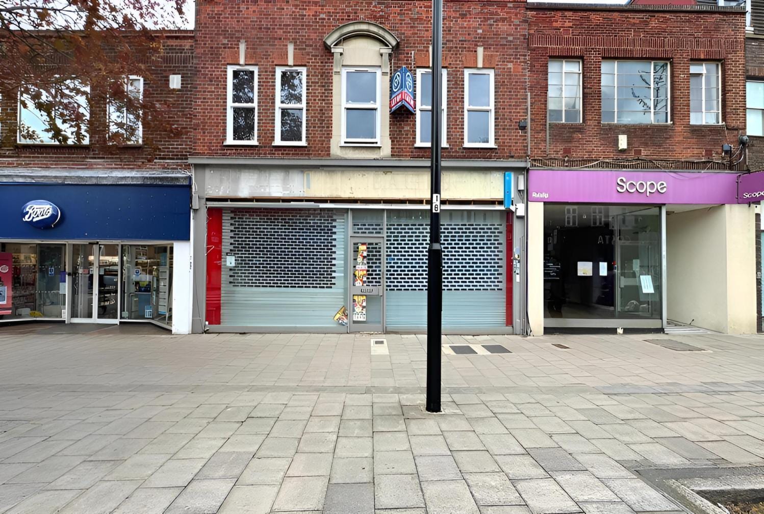 69-69a High St, Ruislip à louer Photo du bâtiment- Image 1 de 3