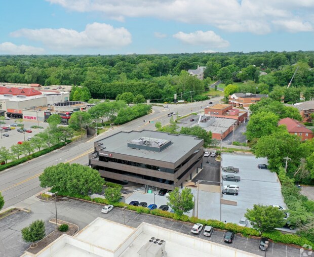 8151 Clayton Rd, Saint Louis, MO à louer - Aérien - Image 2 de 2
