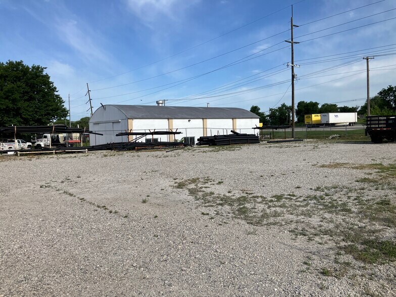 5002 E Archer St, Tulsa, OK à vendre - Photo de construction - Image 1 de 2