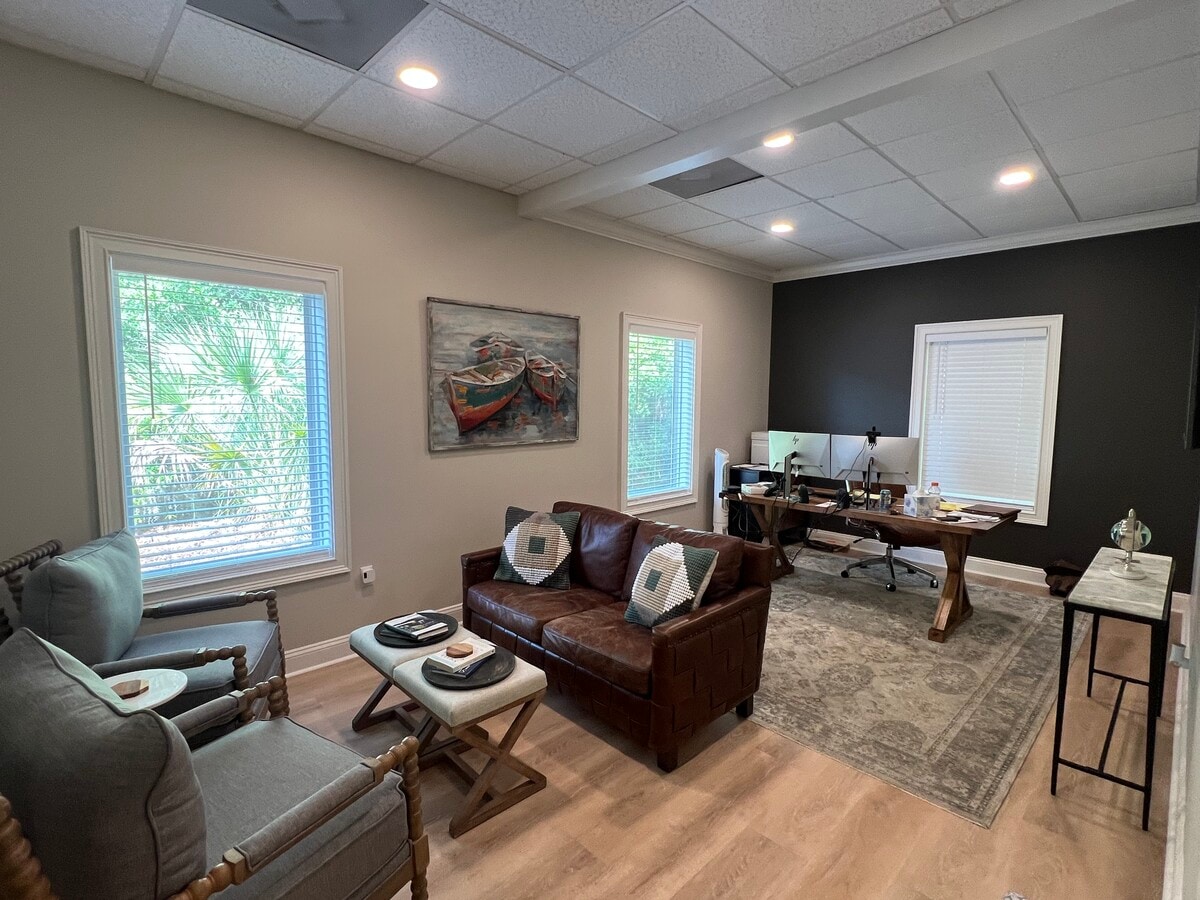 29 Plantation Park Dr, Bluffton, SC 29910 - Unit 701 - - Interior Photo - Image 1 of 20