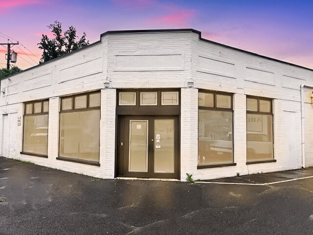 26-30 Johnson Ave, Hackensack, NJ for lease Building Photo- Image 1 of 9