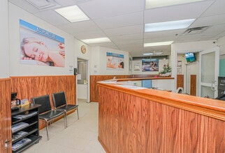 1655 Richmond Ave, Staten Island, NY for lease Interior Photo- Image 2 of 10