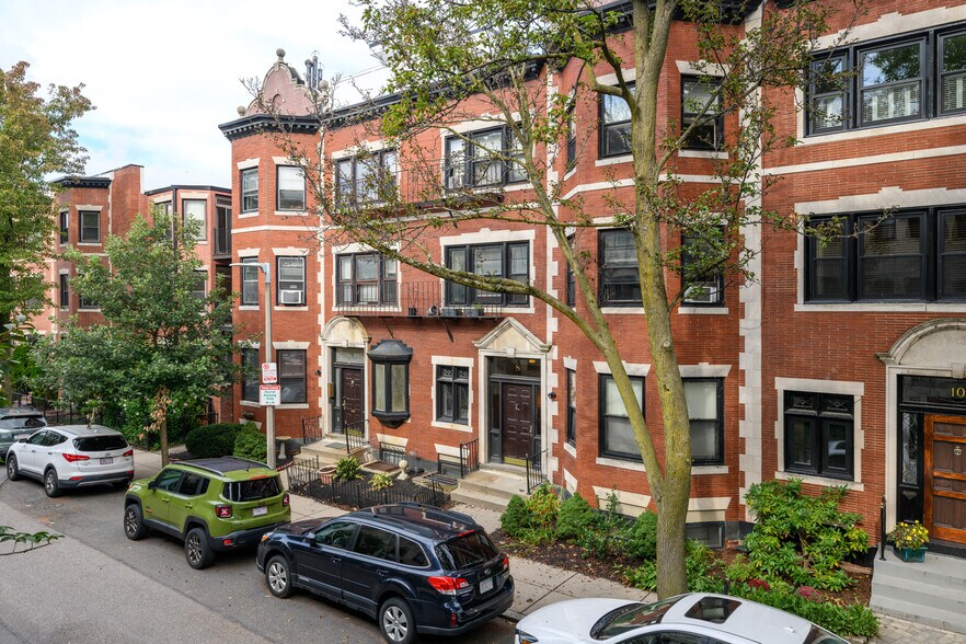 22-UNITS IN BOSTON (Fenway) portefeuille de 3 propriétés à vendre sur LoopNet.ca - Photo du bâtiment - Image 3 de 30