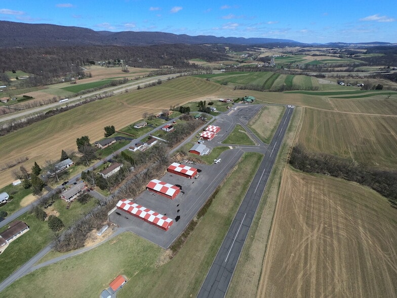 600 Airport Dr, Mifflintown, PA for sale - Building Photo - Image 3 of 25