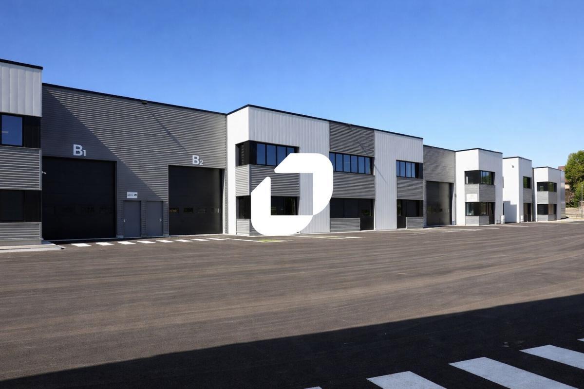 19-25 Chemin De La Lône, OULLINS-PIERRE-BÉNITE for lease Building Photo- Image 1 of 13
