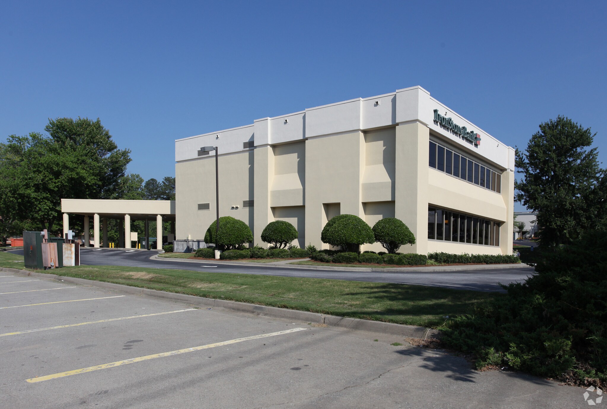1725 Indian Trail Rd, Norcross, GA for lease Building Photo- Image 1 of 9