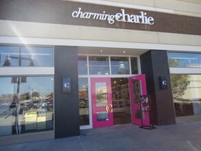 2300 Bernadette Dr, Columbia, MO à louer Photo intérieure- Image 1 de 1