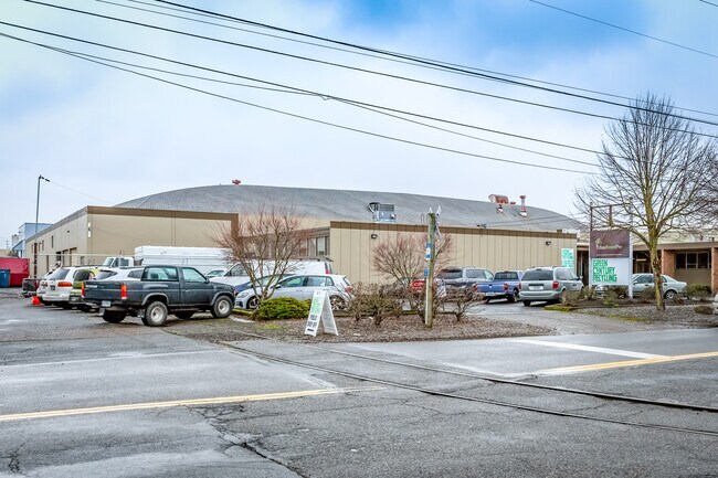 More details for 2950 NW 29th Ave, Portland, OR - Industrial for Lease