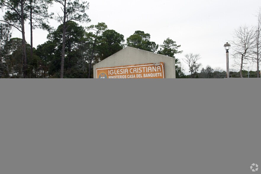 10 Kitties Landing Rd, Bluffton, SC à louer - Photo du bâtiment - Image 2 de 4