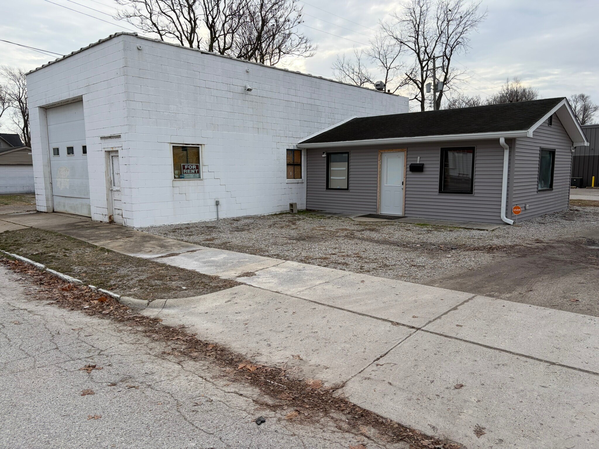 1033 N 3rd St, Terre Haute, IN for sale Primary Photo- Image 1 of 7
