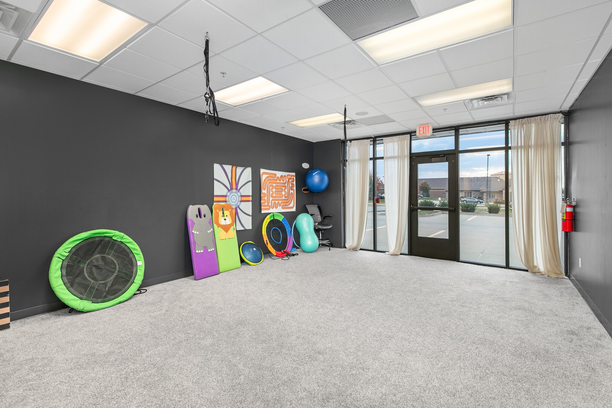 55-95 Dartmoor Dr, Waukee, IA for lease Interior Photo- Image 1 of 5