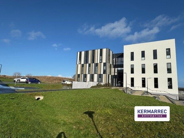 Office in Thorigné-Fouillard for lease - Building Photo - Image 3 of 5