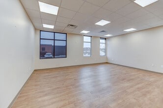 1033 Alliance Park Dr, Bloomsburg, PA for lease Interior Photo- Image 2 of 6