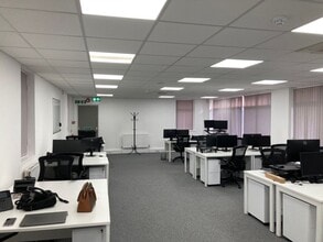 South Rd, Weybridge for lease Interior Photo- Image 1 of 3