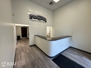 2222 Zeus Ct, Bakersfield, CA for lease Interior Photo- Image 2 of 10