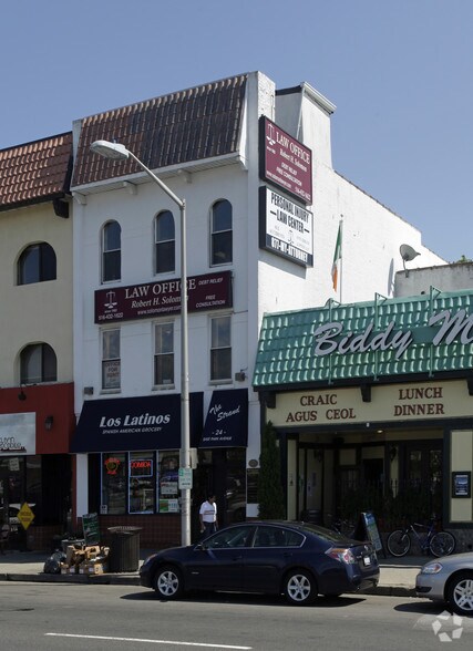 24 E Park Ave, Long Beach, NY for lease - Primary Photo - Image 1 of 8