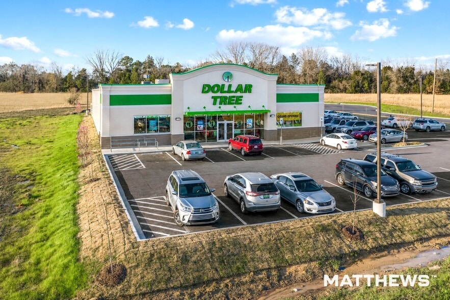 412 E Walton St, Willard, OH à vendre - Photo du bâtiment - Image 2 de 4