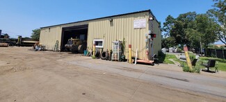 Plus de détails pour 180 Field St, West Babylon, NY - Industriel à vendre