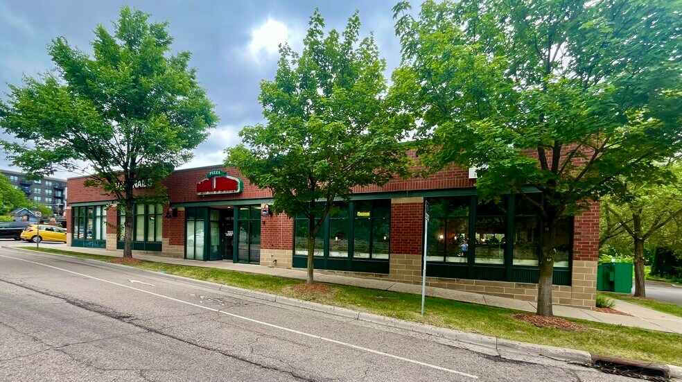 500-508 Lexington Pky S, Saint Paul, MN à louer - Photo du bâtiment - Image 2 de 11