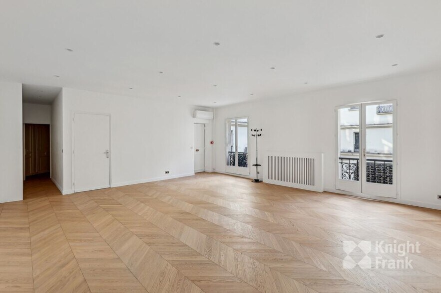 76-78 Avenue Des Champs Elysées, Paris for lease - Interior Photo - Image 2 of 9