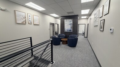 1431 Merill Dr, Little Rock, AR for lease Interior Photo- Image 2 of 11